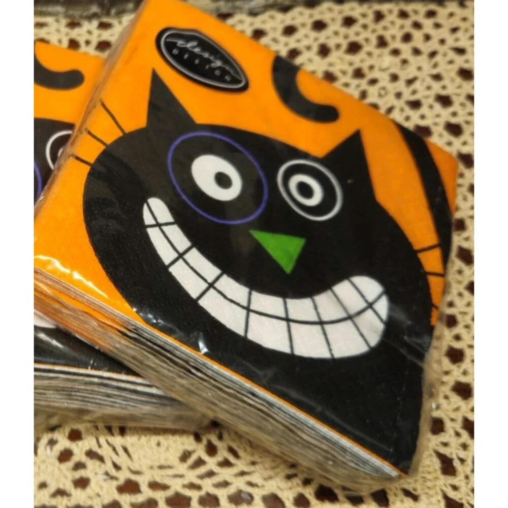 NIP Scaredy Cat Design Halloween Party Paper Beverage Napkins 20 ct 9.8